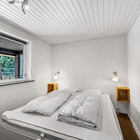 Gyrth - 2-8km From The Sea By Interhome Blåvand